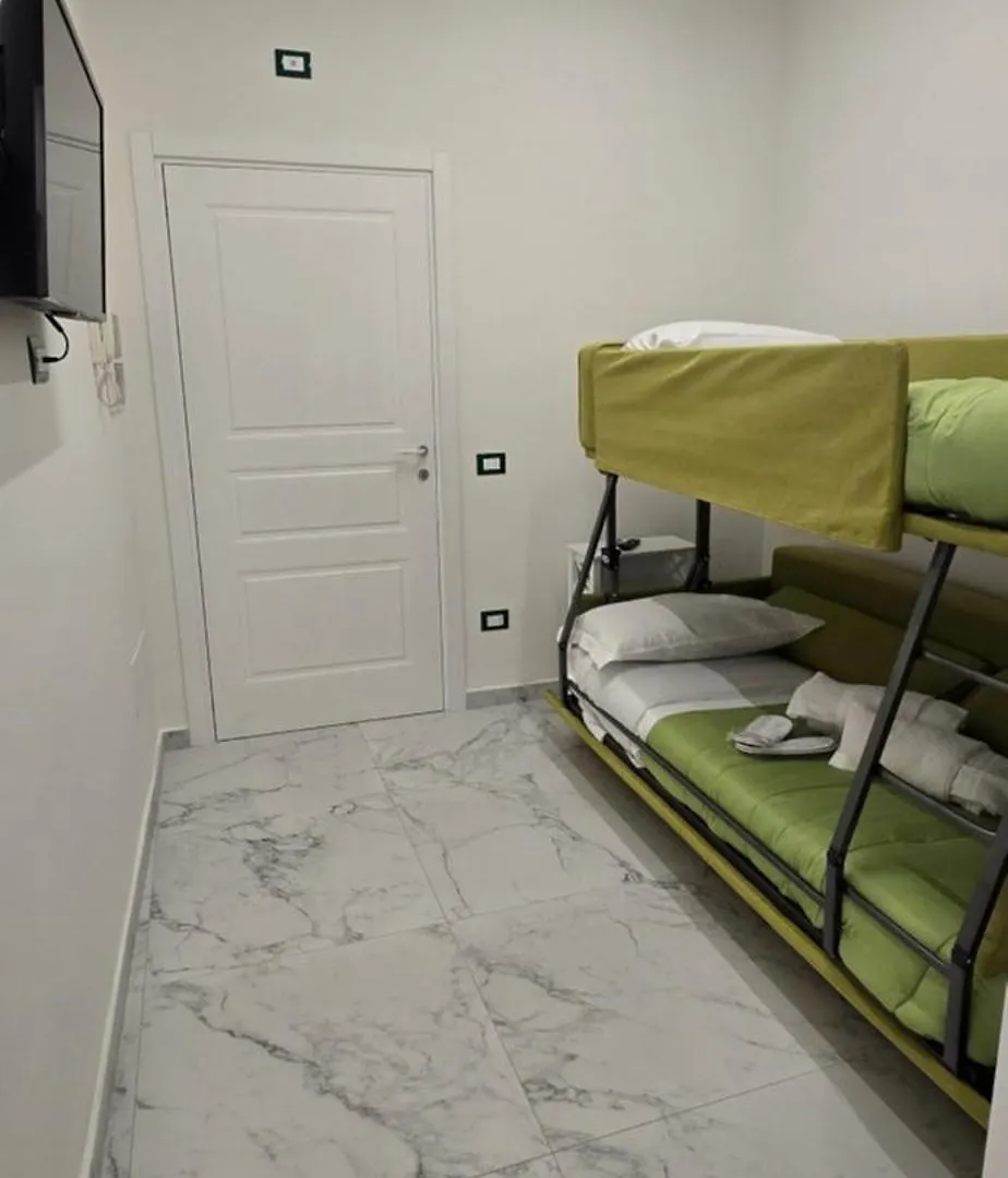 Appartamenti La Dimora Di Parthenope A Pontenuovo Naples 0*,